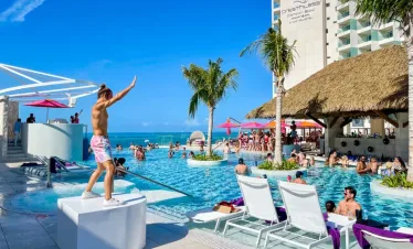 Breathless Cancun Soul Resort & Spa