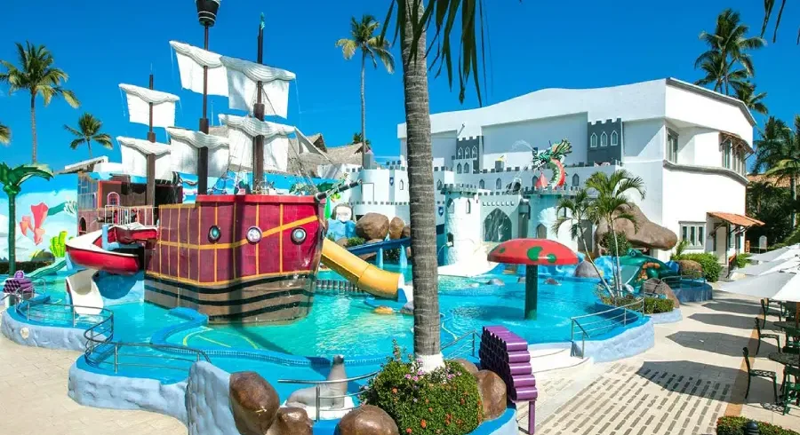 Crown Paradise Club Puerto Vallarta