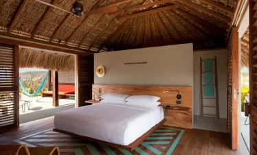 HOTEL ESCONDIDO