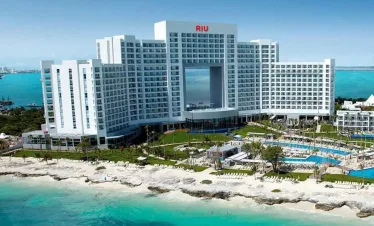 RIU PALACE PENÍNSULA